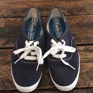 Navy blue Keds size 8